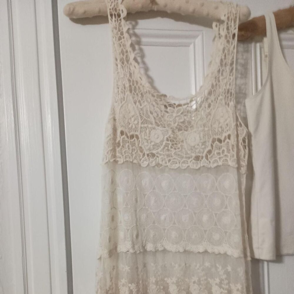 Unbranded Women's Cream Crop-top
